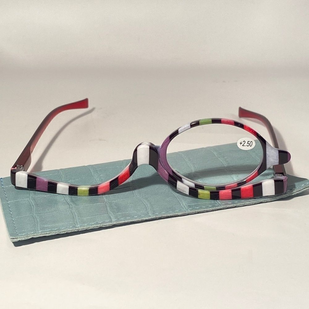 0987 Makeup Cosmetic 2.50 Flip Magnifying Glasses For Precision Application N…